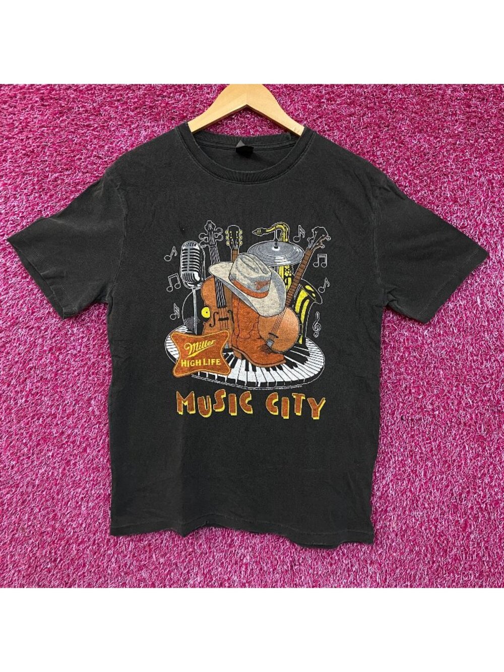 Miller High Life Music City Vintage Style Graphic T-Shirt Medium